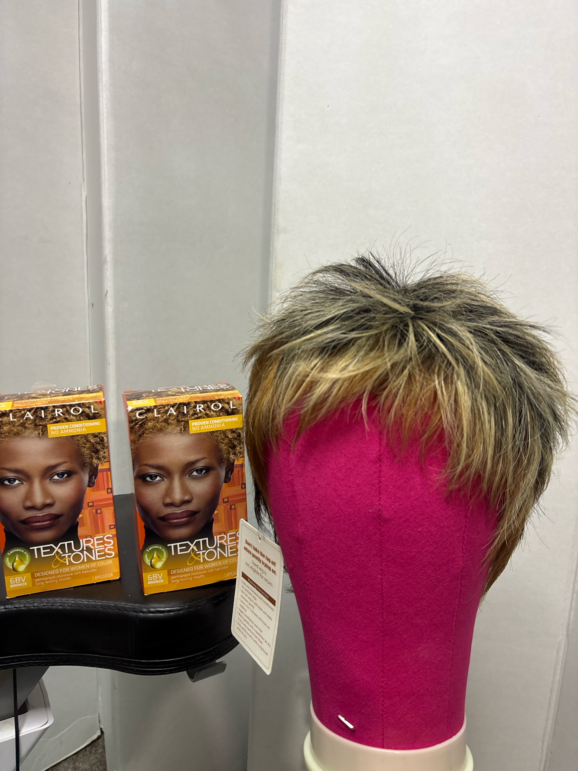 Layered Blonde Pixie Wig – 8 Inch